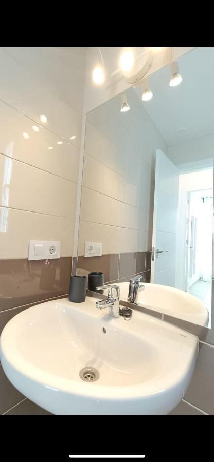 Sherry Suites VII Apartamentos Parking Gratuito Jerez de la Frontera Exterior photo